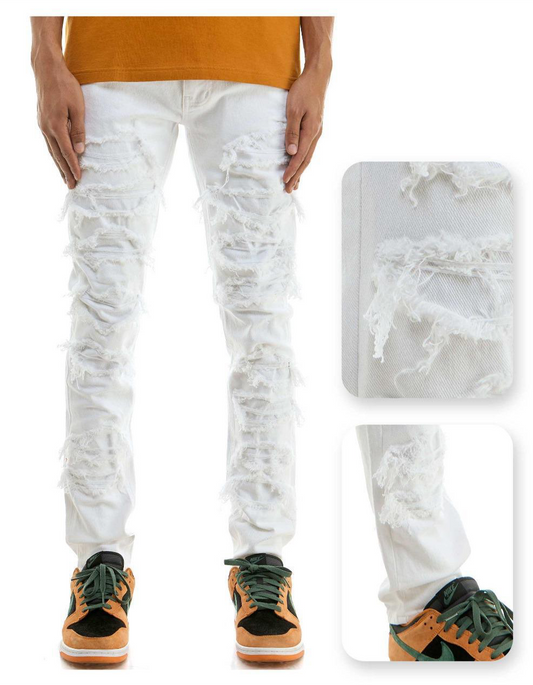 WHITE
UNDER PATCHED SKINNY PANTS
SKINNY FIT